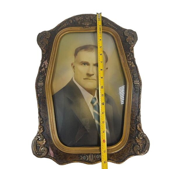 Antique Bubble Glass portrait Wood Gesso Convex frame 1900s era Hallway Man Suit - Picture 4 of 5